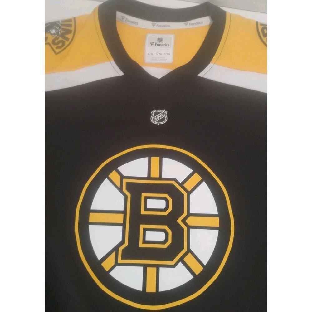 Boston Bruins Fanatics Authentic Pro Jersey Youth L/XL Baker No 21